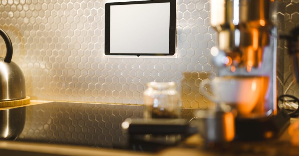 découvrez la tablet croque maker, l'appareil idéal pour préparer facilement des croque-monsieur délicieux et croustillants en un rien de temps.