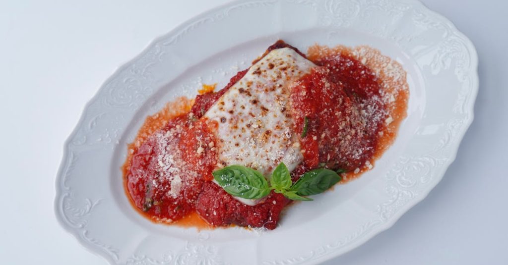 découvrez une recette facile de lasagne au jambon, savoureuse et rapide à préparer pour un repas convivial.