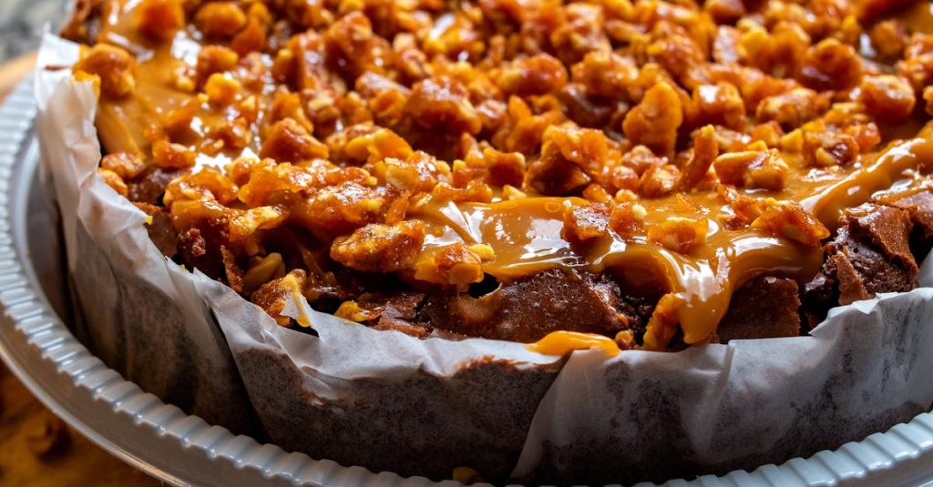 découvrez notre recette irrésistible de gâteau au caramel, moelleux et parfaitement sucré, idéal pour toutes vos occasions gourmandes.
