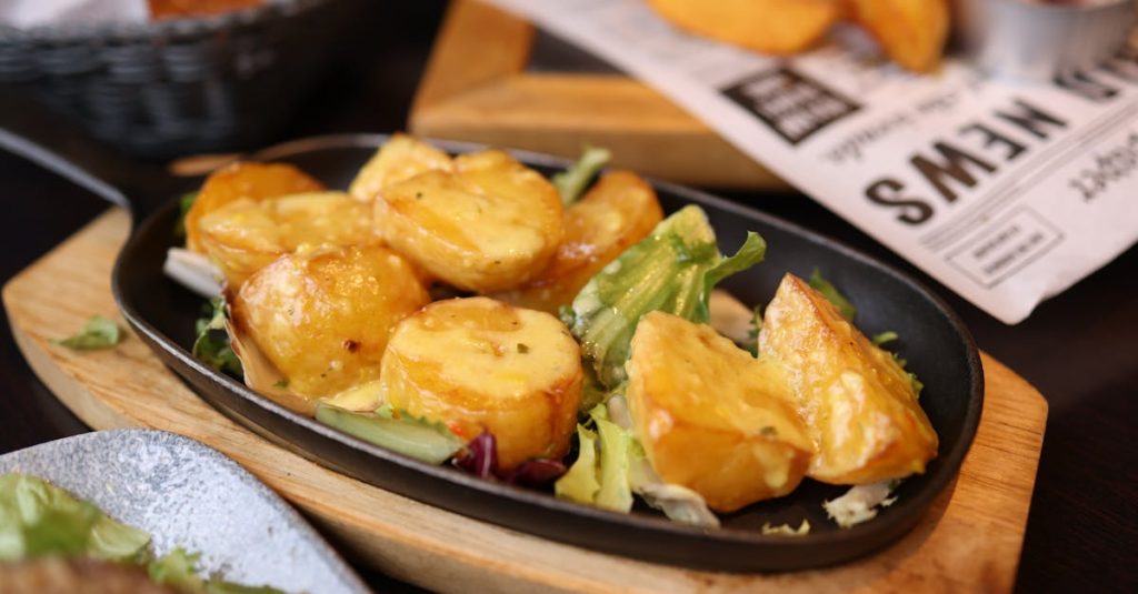 découvrez notre sélection de baby potatoes, de petites pommes de terre savoureuses et faciles à cuisiner, idéales pour accompagner tous vos plats.