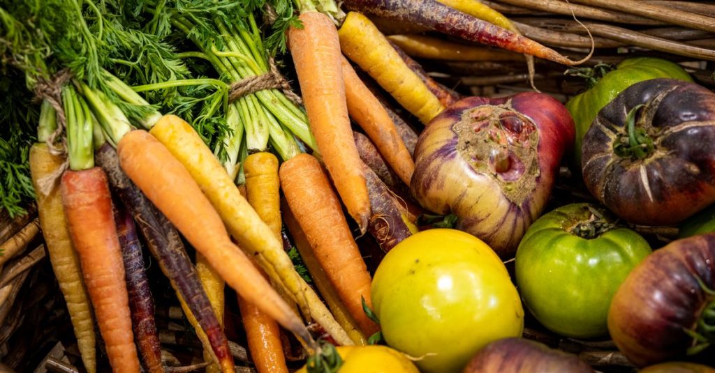 découvrez les anthocyanines, des pigments naturels aux propriétés antioxydantes, présents dans de nombreux fruits et légumes colorés, bénéfiques pour la santé.