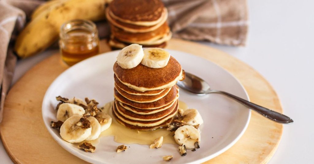 découvrez une recette simple et délicieuse de rhum infusé à la banane pour apporter une touche tropicale à vos cocktails.