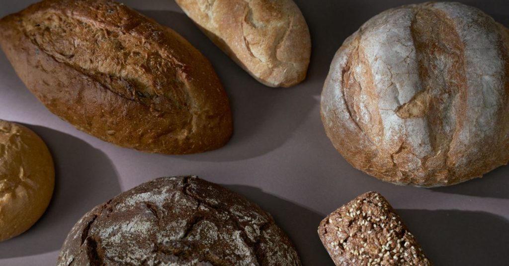 Quel pain choisir pour accompagner le foie gras et sublimer sa dégustation 2 découvrez notre sélection de pains frais et artisanaux, parfaits pour accompagner tous vos repas ou pour des moments gourmands.