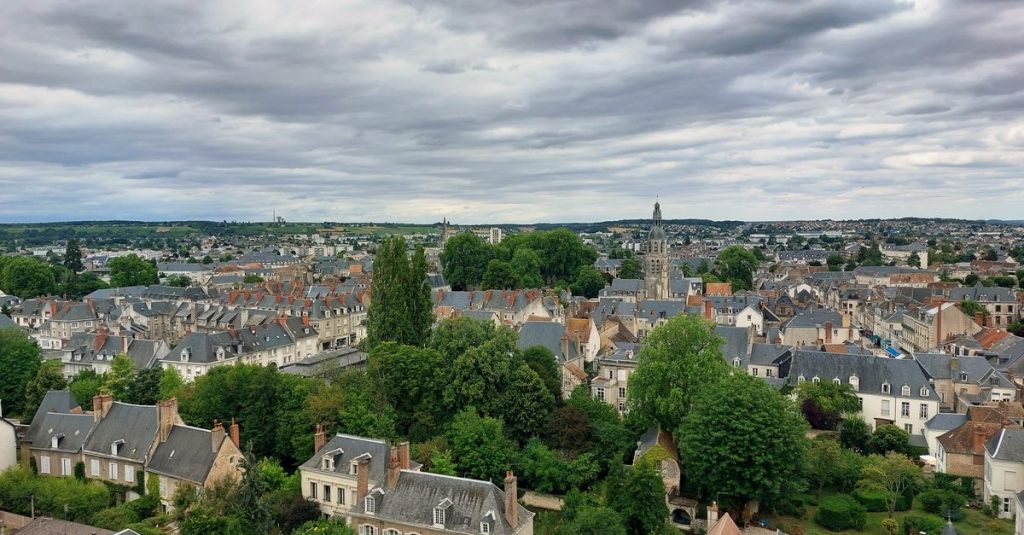 découvrez les vins blancs de la loire, réputés pour leur fraîcheur et leur richesse aromatique. explorez une sélection de crus authentiques issus des meilleurs terroirs du val de loire.