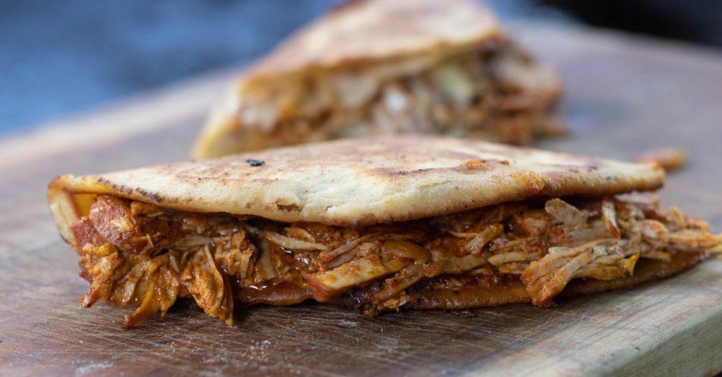 Comment réussir un pulled pork savoureux avec le cookeo 2 découvrez notre recette savoureuse de pulled pork, facile à préparer pour un repas tendre et plein de saveurs. parfait pour vos barbecues et repas conviviaux.