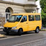 découvrez notre sélection de vans pratiques et confortables, idéals pour vos voyages, déménagements ou activités professionnelles. trouvez le modèle qui correspond à vos besoins dès maintenant.